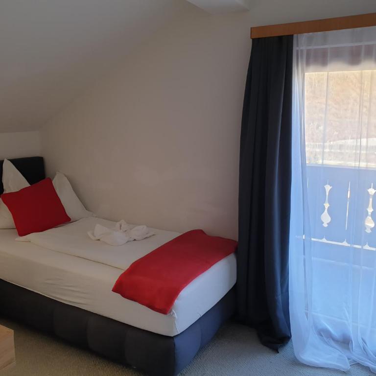 Weisses Rössel-Cavallo Bianco - Single Room with Mountain View - 2