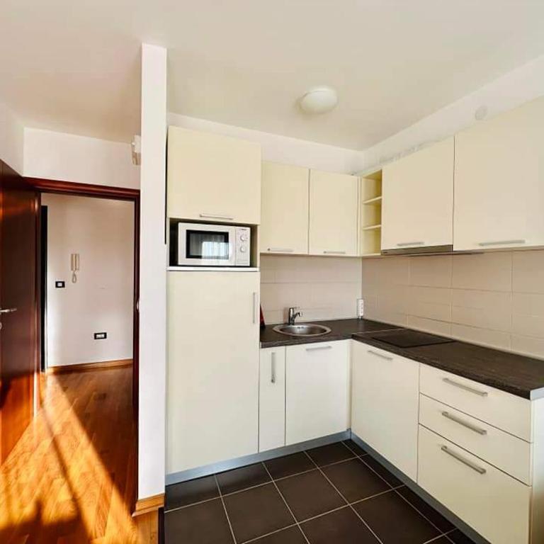 SeaScape - One-Bedroom Apartment - 3