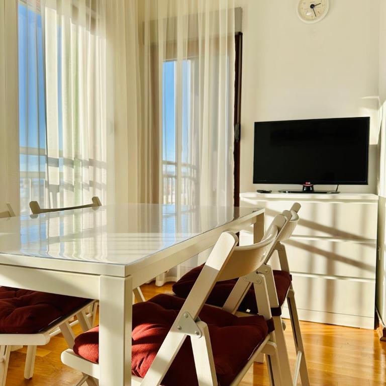 SeaScape - One-Bedroom Apartment - 11