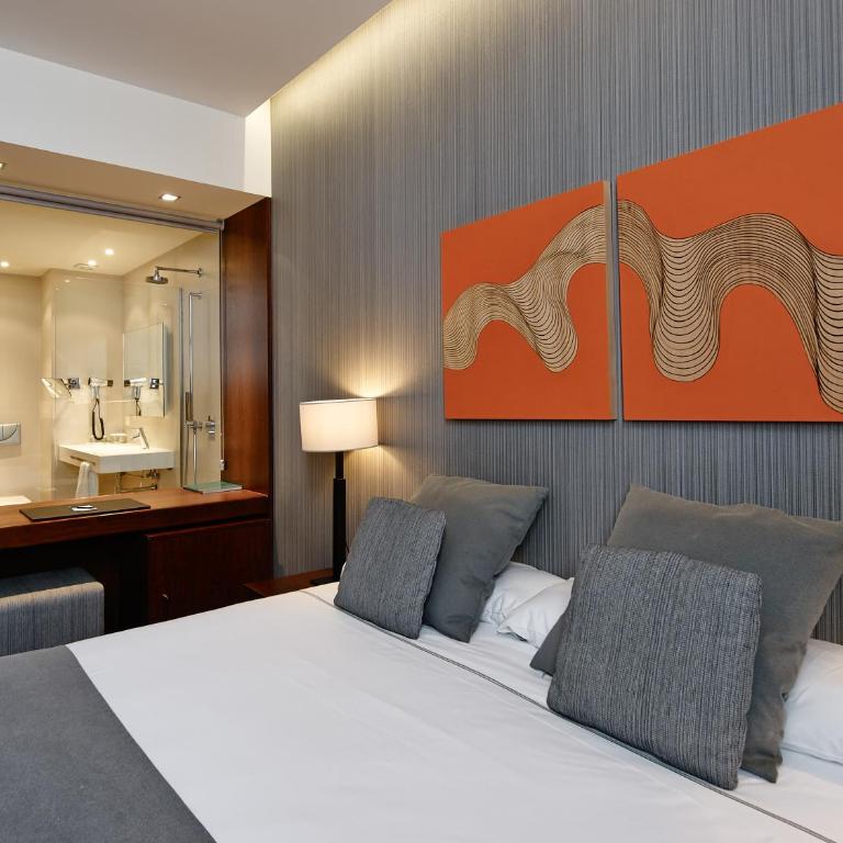 Hotel Carris Marineda - Habitación Doble Premium con aparcamiento - 4