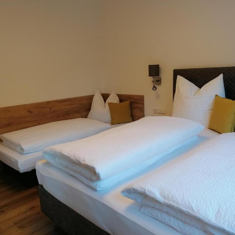 Apartment Eberharter - Apartment mit 2 Schlafzimmern und Dusche - 16