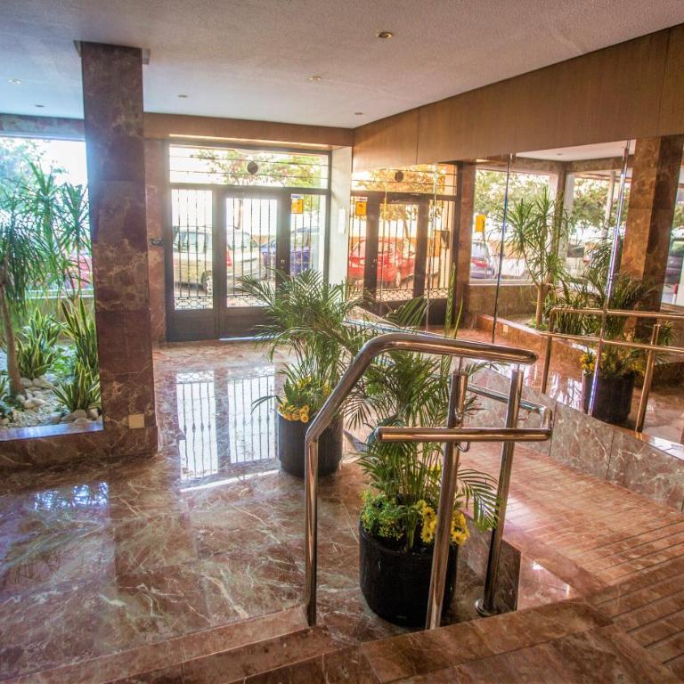 UNIQUE APT. W/POOL- ACROSS THE BEACH-WIFI-A/C - Apartamento - 41