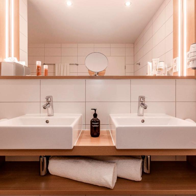 Boutique Hotel Atrium München - Chambre Double Deluxe - Côté Jardin - 1