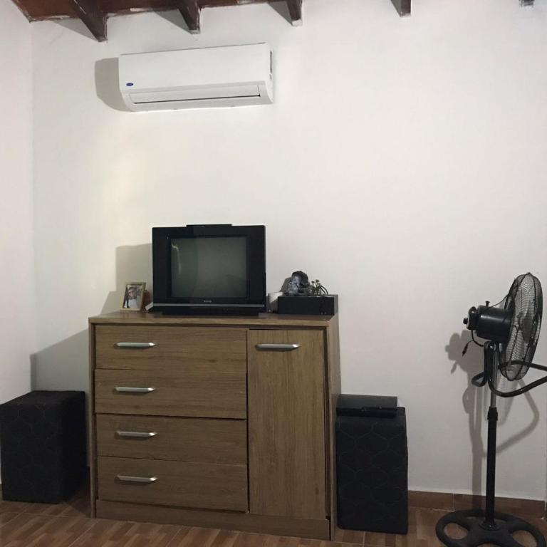 Casa mono ambiente y piscina. - Three-Bedroom Townhouse - 19