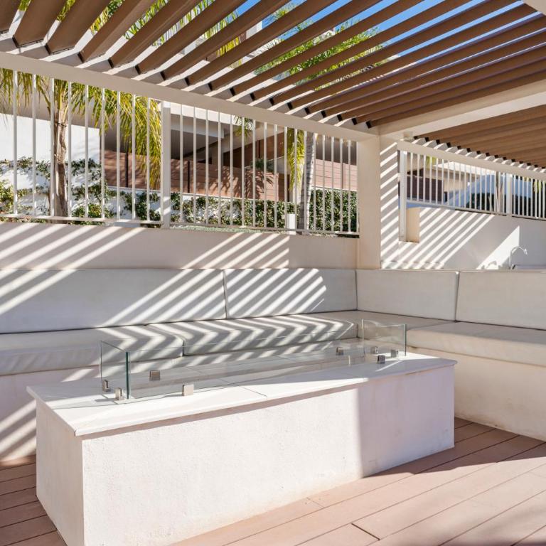 Lotus apartment with pool by Costarentals- Ref 240 - Apartamento de 3 dormitorios - 32