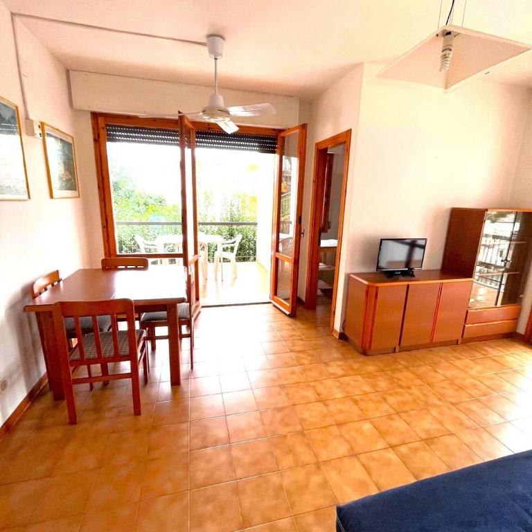 Trilo Onda blu, con garage a Numana - Appartamento con 2 Camere da Letto - 2