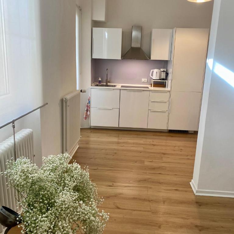 [PIAZZA GARIBALDI] ELEGANTI SUITE CON SAUNA - Two-Bedroom Apartment - 2