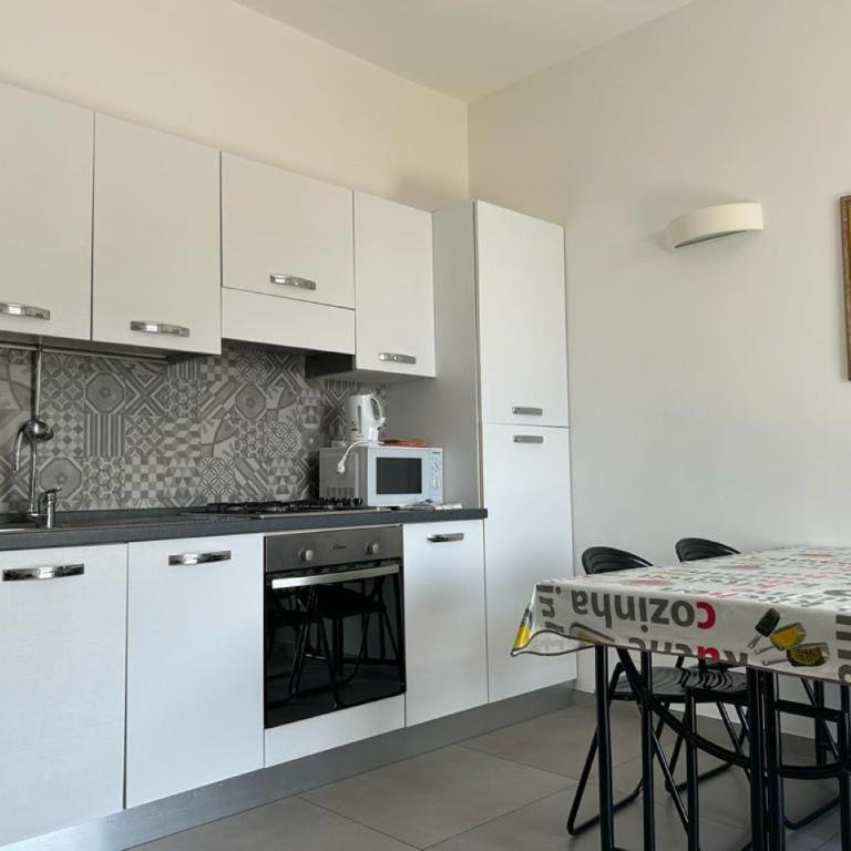 Silvia House Sea View - Appartamento con 2 Camere da Letto - 23