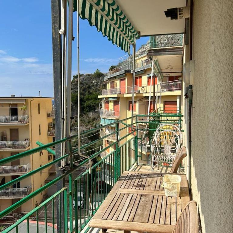 Silvia House Sea View - Appartamento con 2 Camere da Letto - 4
