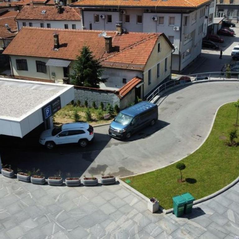 Cozy, Nice & Quiet apartment Lucky Sarajevo - Free public parking - Standardni Apartman - 52