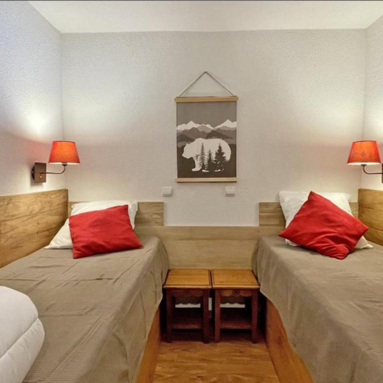 Appartement Montagne Puy Saint Vincent 1800 - Résidence Dame Blanche 3 étoiles - Standard Apartment - 10