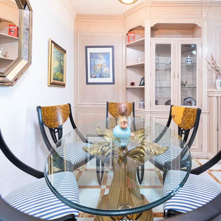 El Palo Málaga Beach Apartment - Apartamento de 3 dormitorios - 98