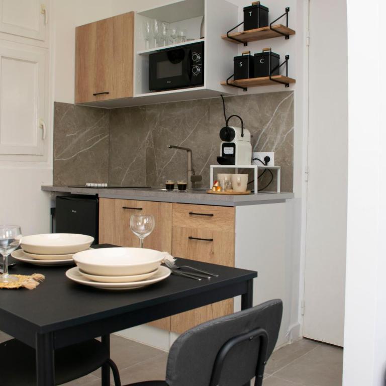 Au Cœur du Vieux-Port Marseille - escapade Chic Climatisé Netflix - Studio - 17