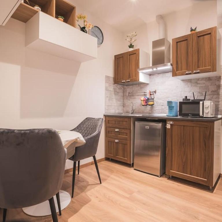 [Ospedale Maggiore] Vidali Elegant Suite *Netflix* - One-Bedroom Apartment - 1