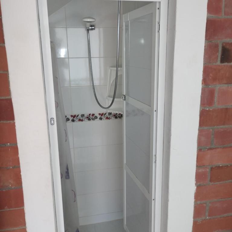 A diez minutos del aeropuerto - Apartamento de 1 dormitorio - 5