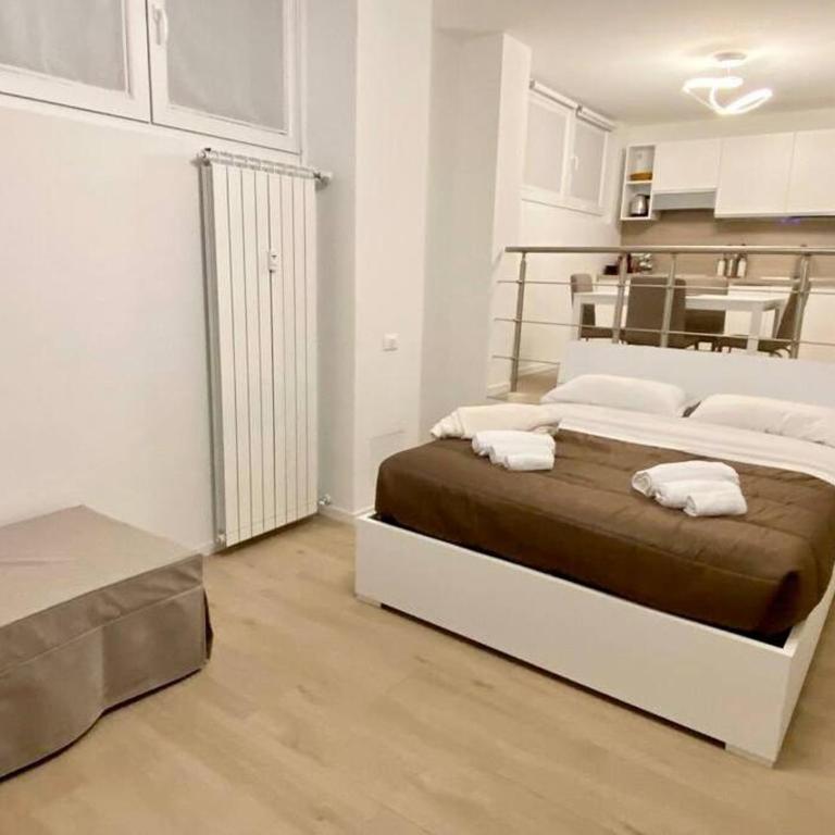 Loft moderno a Milano - Appartamento con 1 Camera da Letto - 2