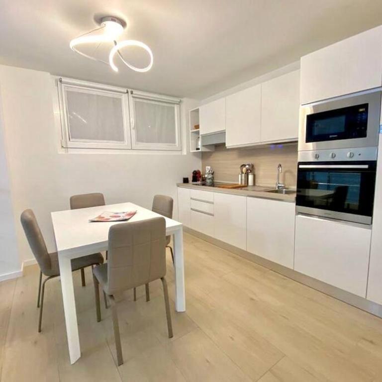 Loft moderno a Milano - Appartamento con 1 Camera da Letto - 4