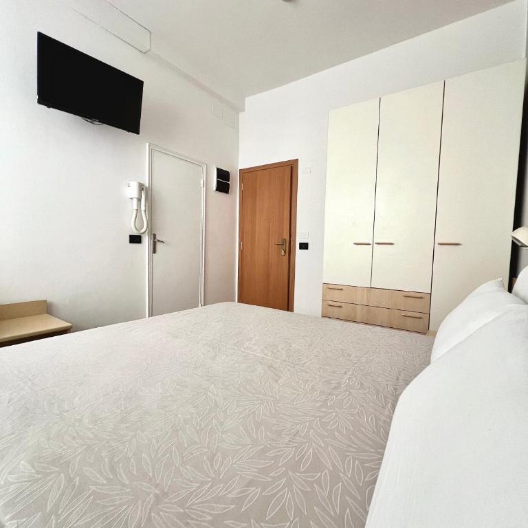 Hotel B&B Ardea Rimini - Camera Matrimoniale Standard - 7