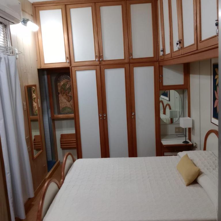 Dona Zélia - Two-Bedroom Apartment - 4