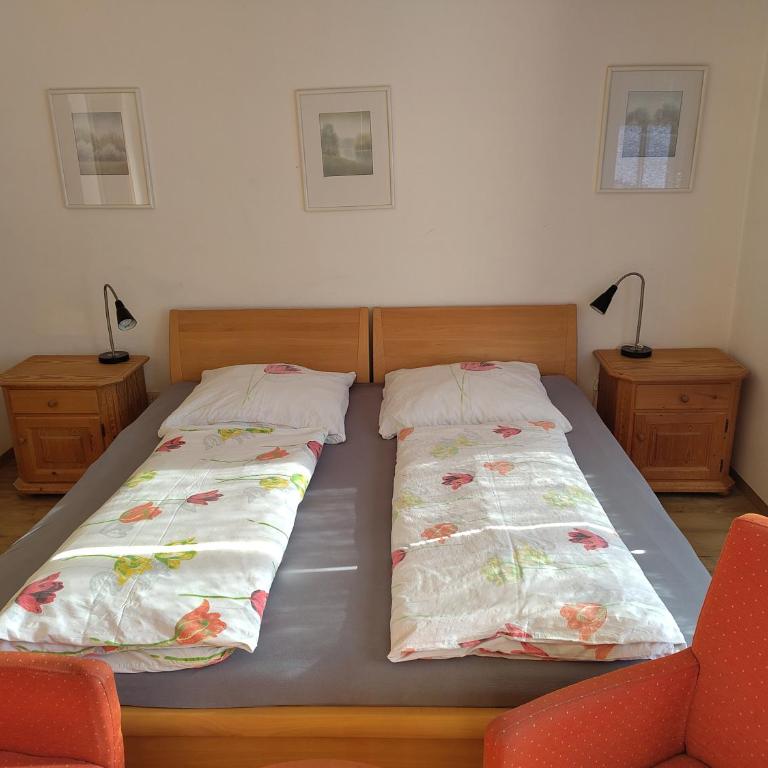 Gästehaus Gruben - Doppelzimmer mit Balkon - 4