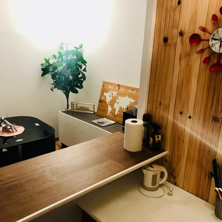 Disney cosy lounge - Two-Bedroom Apartment - 36