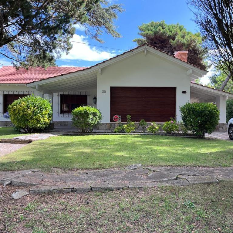 Casa en Pinamar Norte - Casa de 4 dormitorios - 1