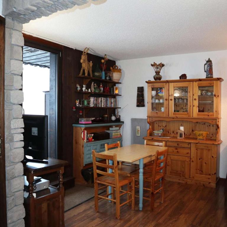 Appartement rénové pour 6 pers avec balcon aux Orres - FR-1-322-602 - Apartamento - 3