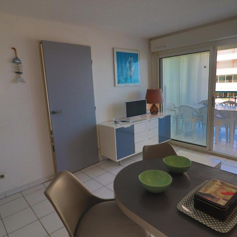 Trés agréable T2 cabine tout rénové avec vue mer - classé 2 - FR-1-472A-295 - Apartment - 6
