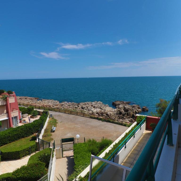 Trés agréable T2 cabine tout rénové avec vue mer - classé 2 - FR-1-472A-295 - Apartment - 8