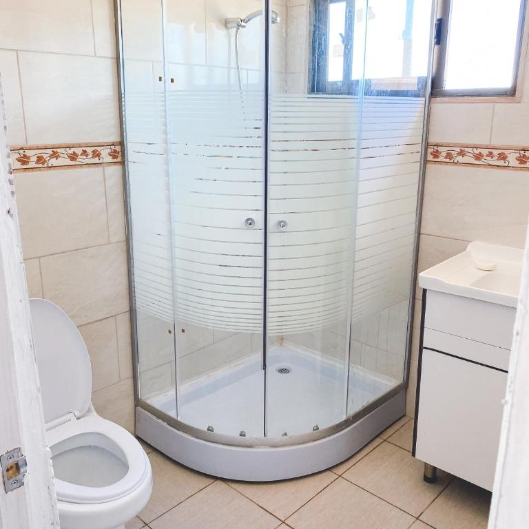 Cabaña con piscina - Four-Bedroom House - 10