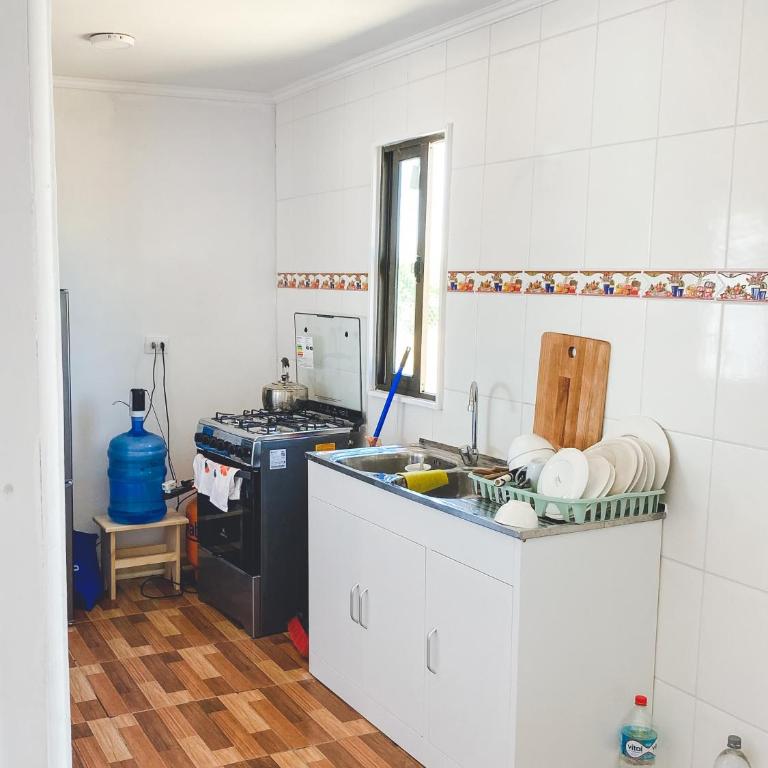 Cabaña con piscina - Four-Bedroom House - 11