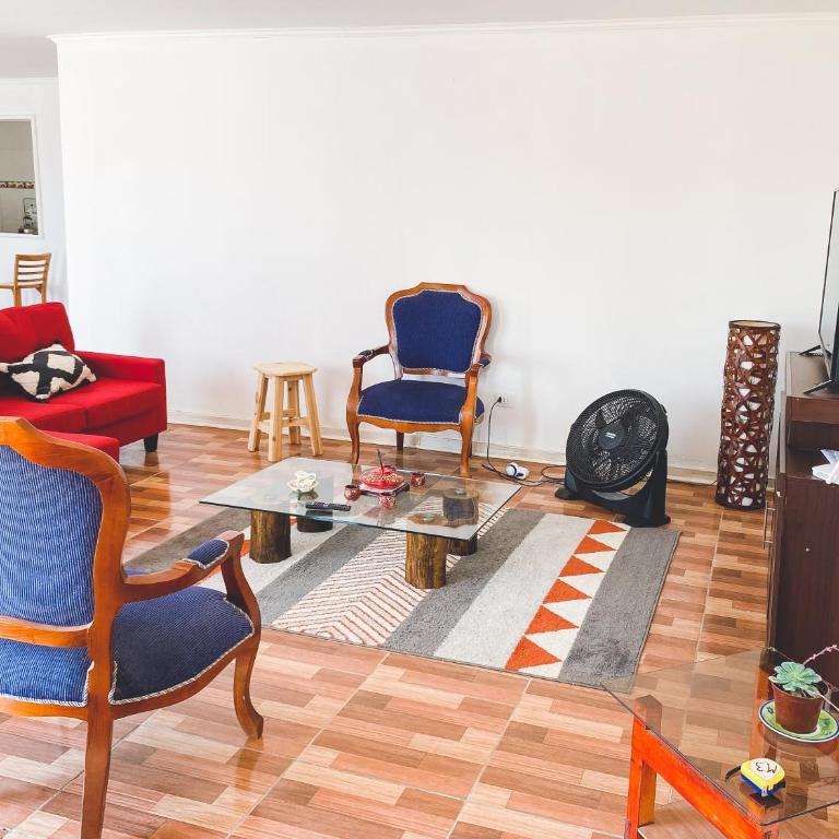 Cabaña con piscina - Four-Bedroom House - 20