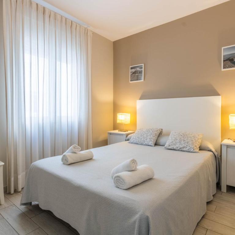 Apartamento Al Medina Córdoba - Three-Bedroom Apartment - 13