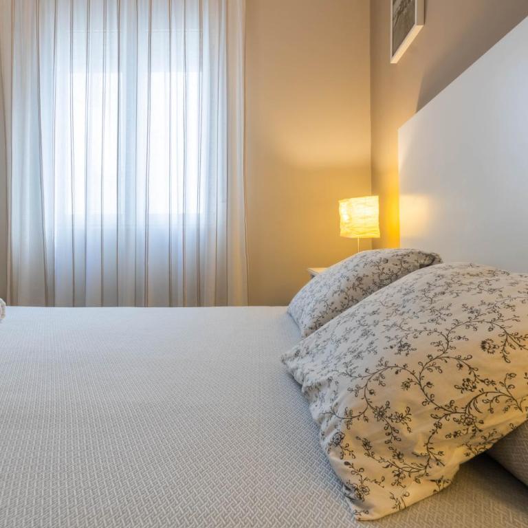 Apartamento Al Medina Córdoba - Three-Bedroom Apartment - 15