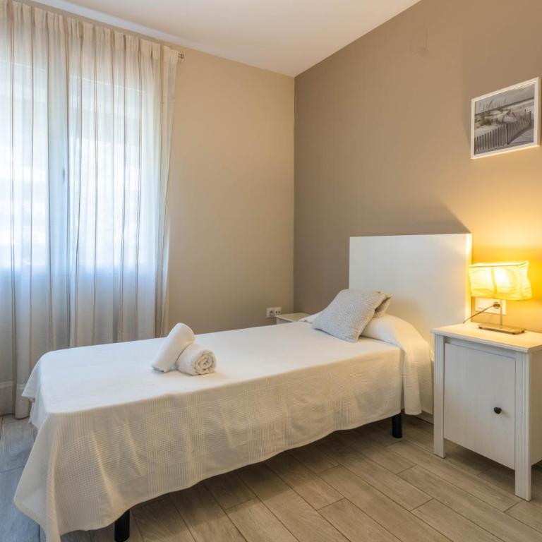 Apartamento Al Medina Córdoba - Three-Bedroom Apartment - 18