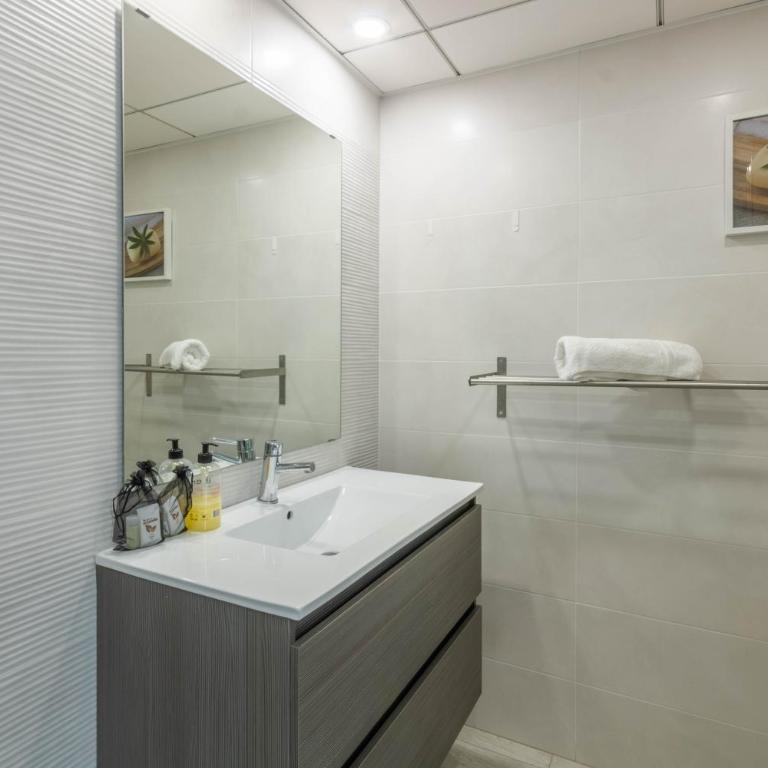 Apartamento Al Medina Córdoba - Three-Bedroom Apartment - 19