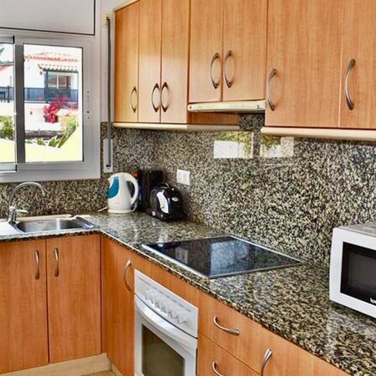 MEDDAYSCHALET TEROL CON PISCINA PRIVADA - Villa de 3 dormitorios - 19