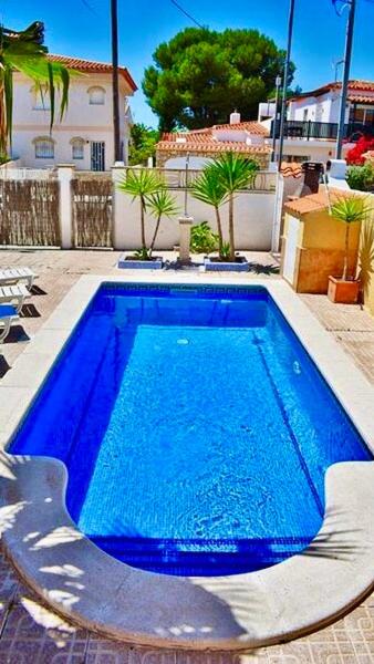 MEDDAYSCHALET TEROL CON PISCINA PRIVADA - Villa de 3 dormitorios - 21