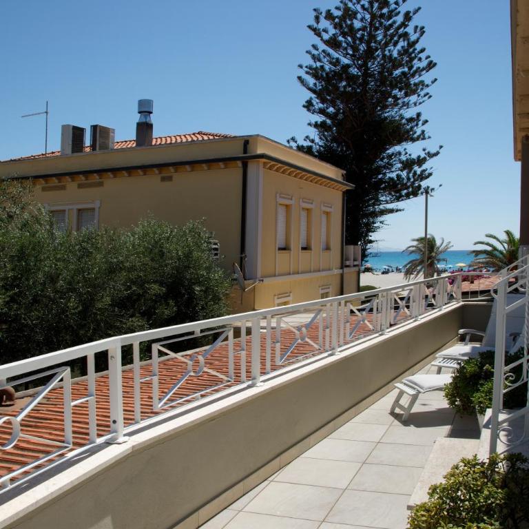 Hotel La Villa Del Mare - Camera Matrimoniale Superior con Terrazza - 11