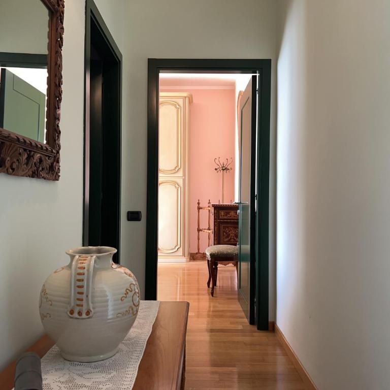 San Prospero Suite - Appartamento con 2 Camere da Letto - 70