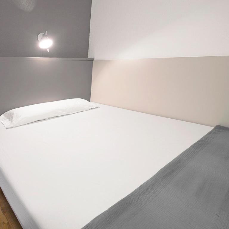 Sant Jordi Apartments Sagrada Familia - Penthouse Apartment - 4