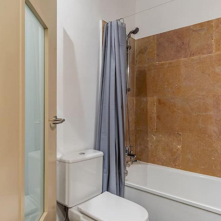 Canela Homes BARCELONA ARAGÓ - Three-Bedroom Apartment - 17