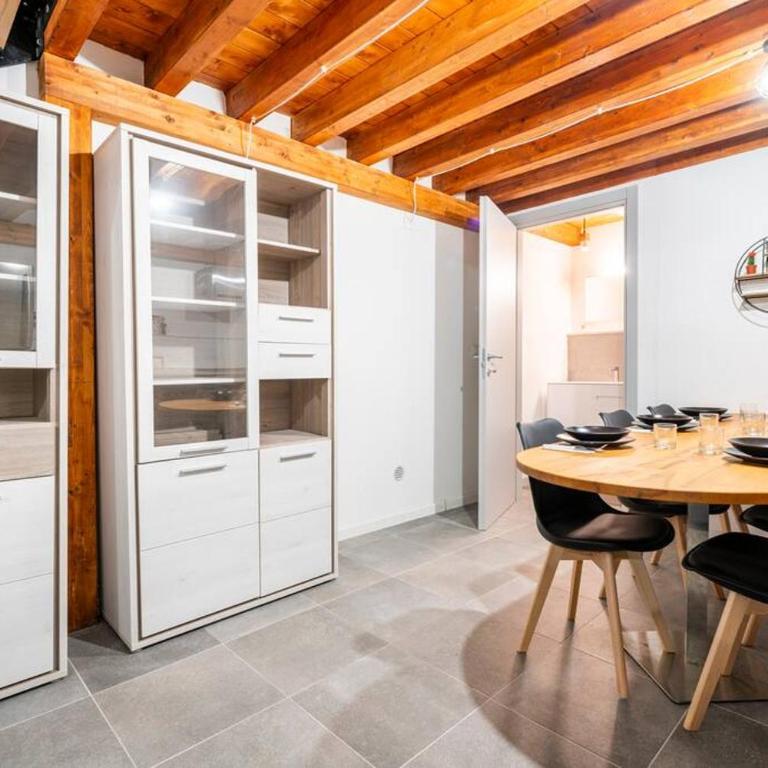 Appartamento al centro di Cagliari (Marina) - Appartamento con 1 Camera da Letto - 32