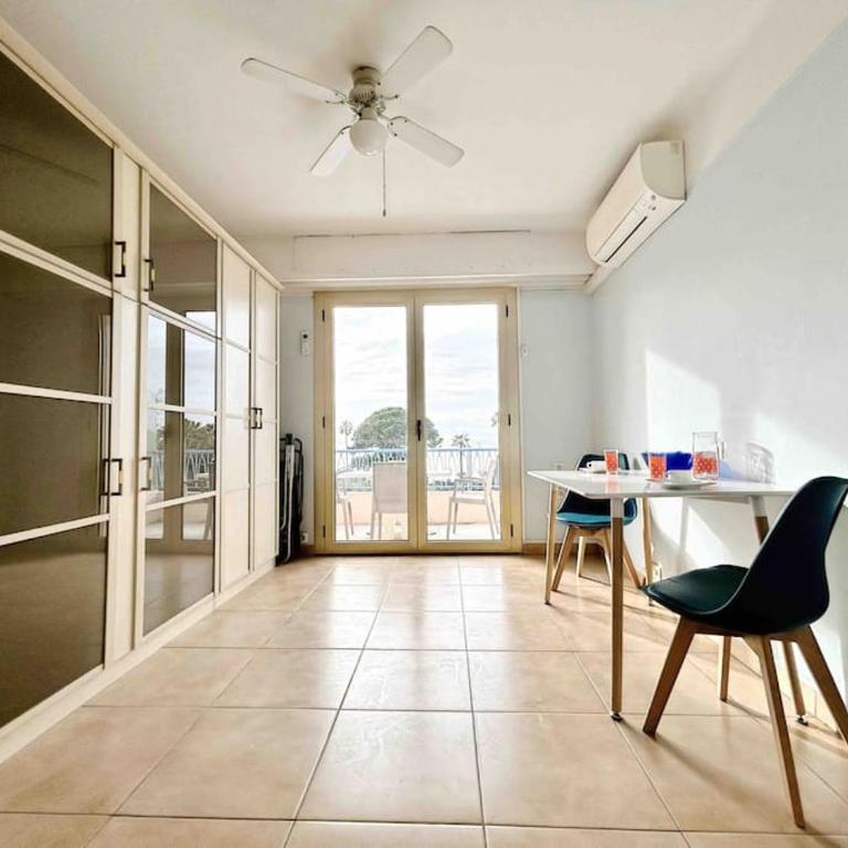 Le Dulys : Apt 2 prs, vue mer, clim, 2 min plages - Appartamento con 1 Camera da Letto - 1