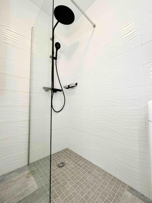 Le Dulys : Apt 2 prs, vue mer, clim, 2 min plages - Appartamento con 1 Camera da Letto - 13