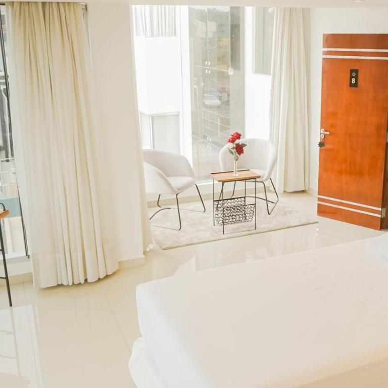 Mako´s Hotel - Superior Triple Room - 3