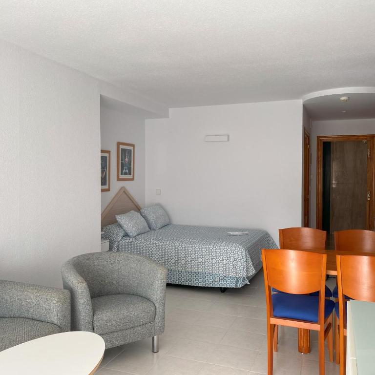 La Colina - Studio (2 Adults) - 6