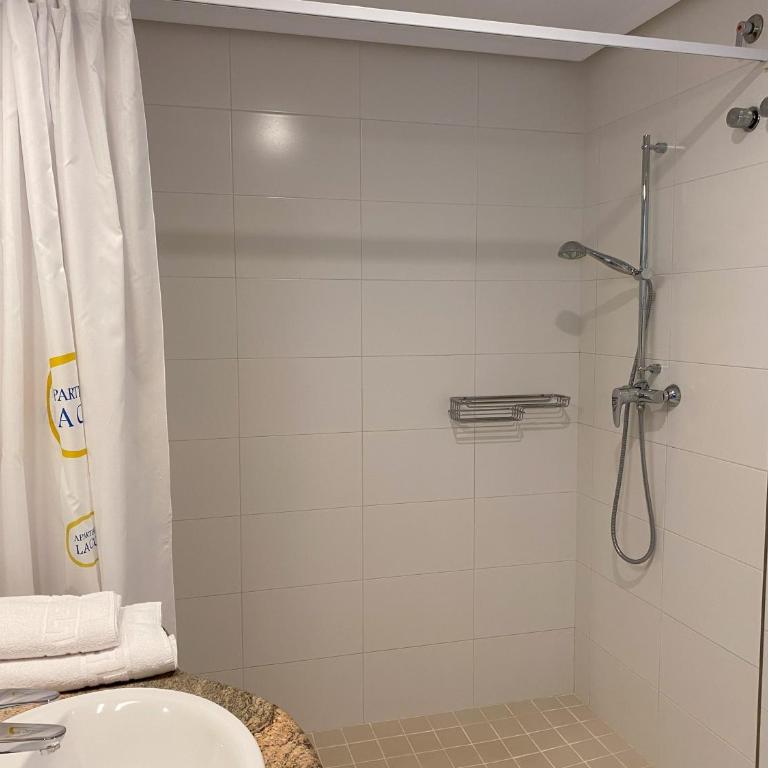 La Colina - Studio (2 Adults) - 7