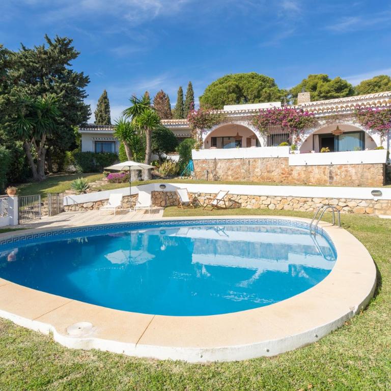 Villa con maravillosas vistas y jardines - Villa con vistas al mar - 1