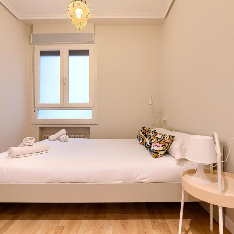 Euskalduna, Vivienda Turística Moderna y Renovado - Two-Bedroom Apartment - 11